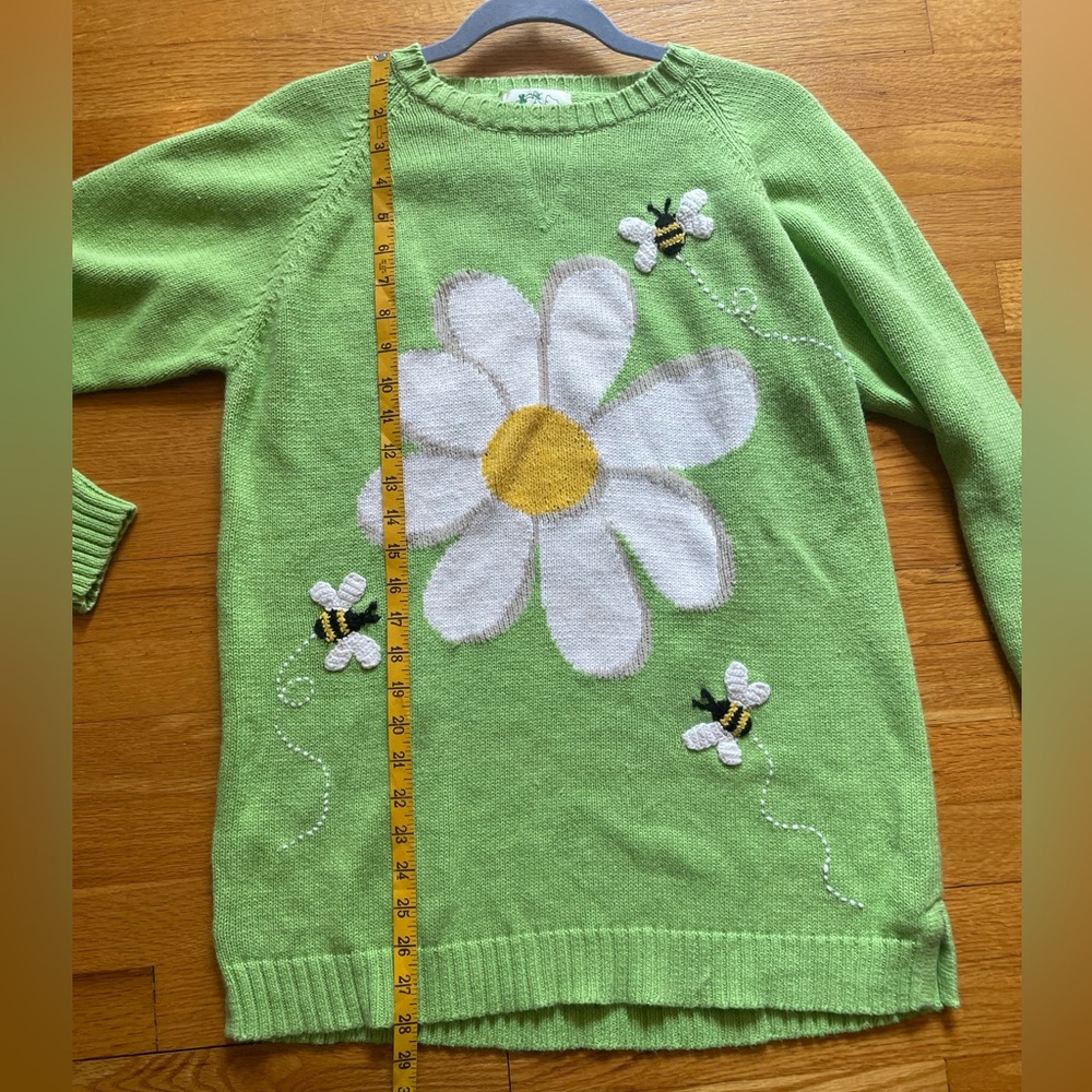 Quacker Factory Green Sweater with Floral and Bee Design Cotton Ramie Sz M - Picture 6 of 8